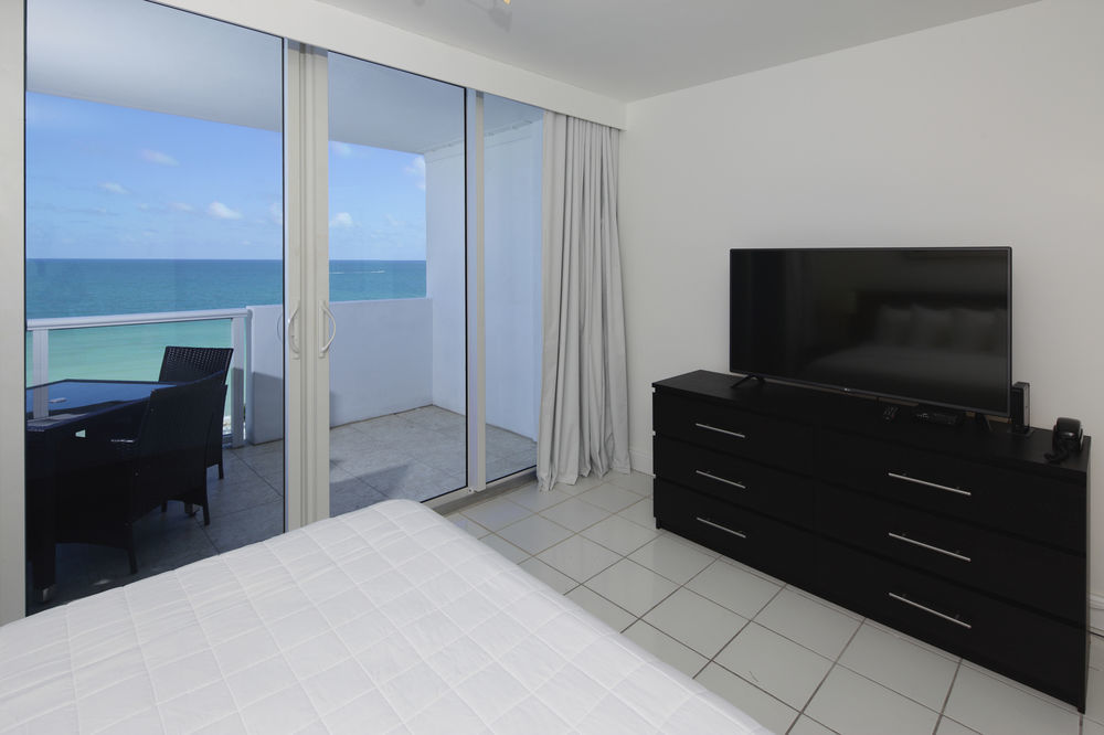 Castle Beach By New Point Miami Ξενοδοχείο Μαϊάμι Μπιτς Εξωτερικό φωτογραφία